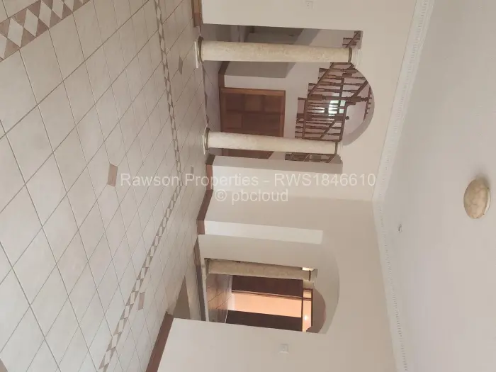 5 Bedroom House for Sale in Glen Lorne, Harare