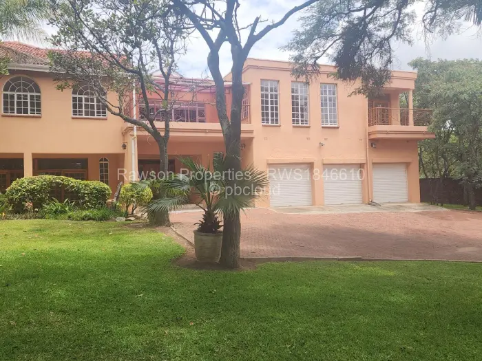 5 Bedroom House for Sale in Glen Lorne, Harare