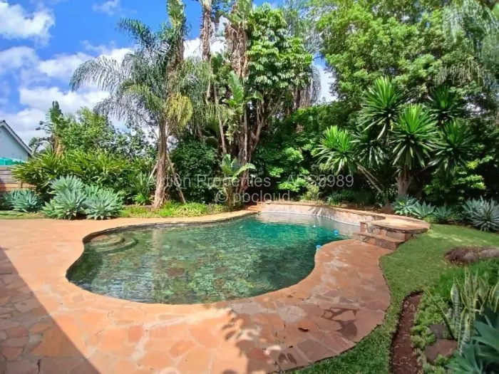 5 Bedroom House for Sale in Gunhill, Harare