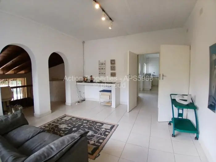 5 Bedroom House for Sale in Gunhill, Harare