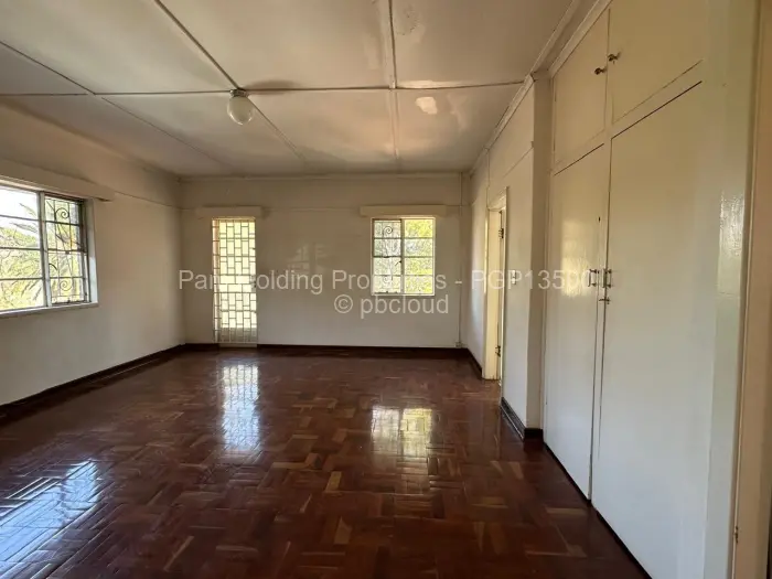 5 Bedroom House for Sale in Hillside Byo, Bulawayo