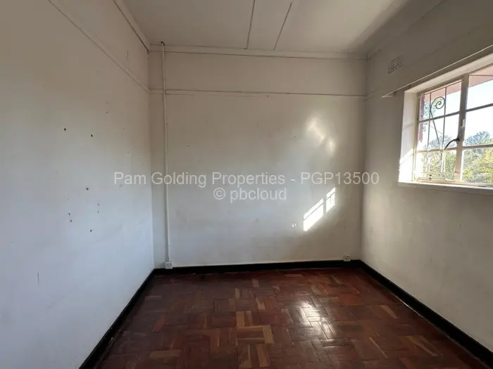 5 Bedroom House for Sale in Hillside Byo, Bulawayo