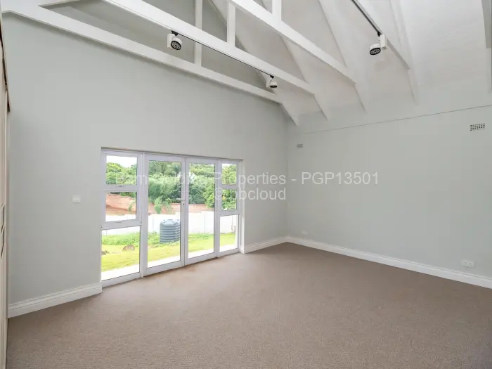 Townhouse/Cluster for Sale in Helensvale, Harare