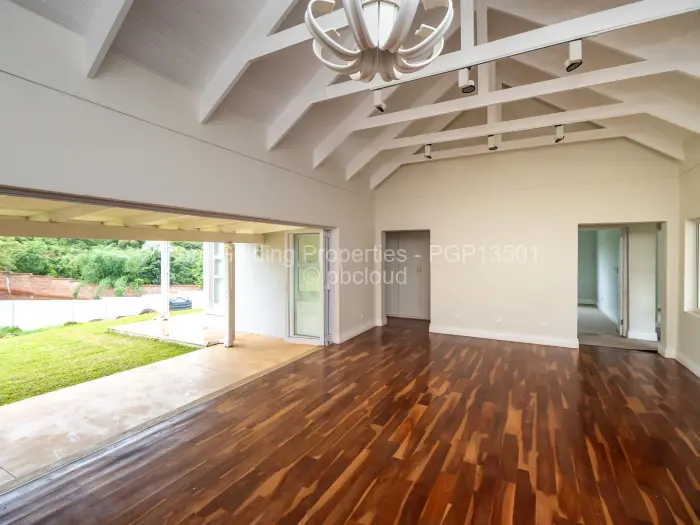 Townhouse/Cluster for Sale in Helensvale, Harare