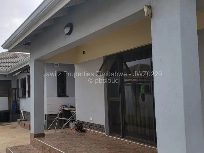 5 Bedroom House for Sale in Sandton Park, Harare