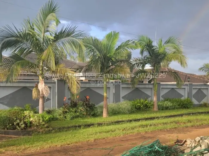 5 Bedroom House for Sale in Sandton Park, Harare