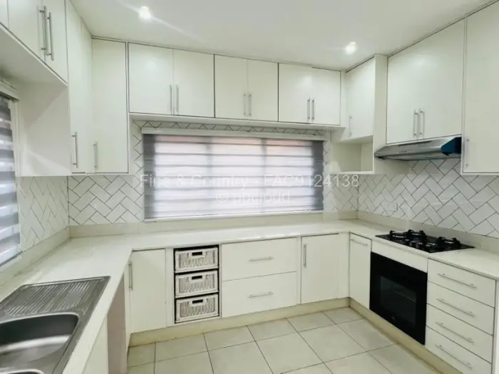 Townhouse/Cluster to Rent in Mandara, Harare