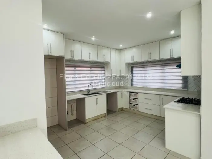 Townhouse/Cluster to Rent in Mandara, Harare