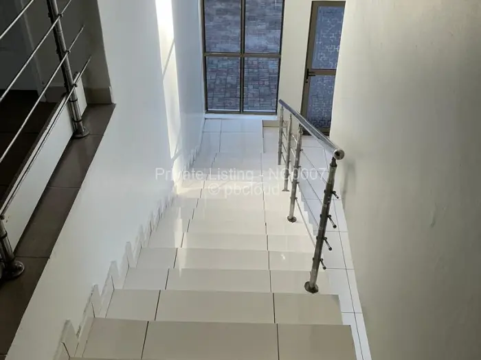 Flat/Apartment to Rent in Newlands