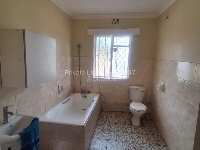 3 Bedroom House to Rent in Mandara, Harare