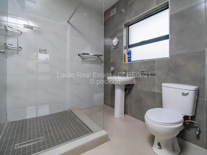 4 Bedroom House to Rent in Norton, Norton