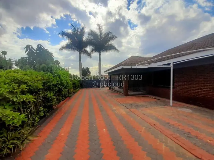 4 Bedroom House to Rent in Cranborne, Harare