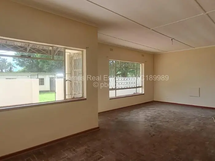 3 Bedroom House for Sale in Mabelreign, Harare