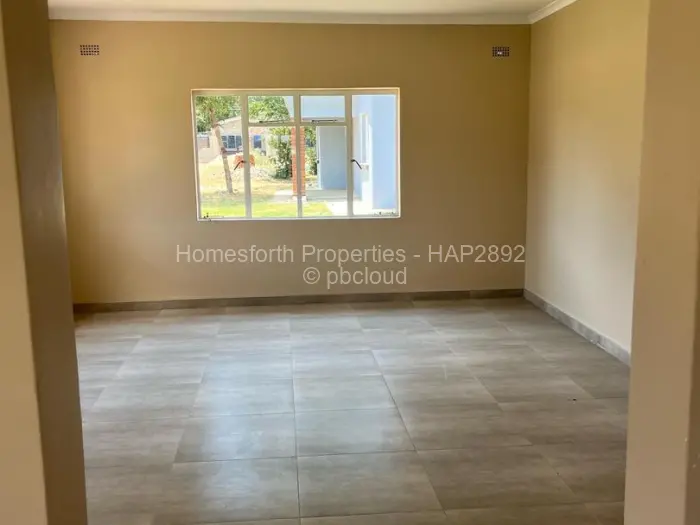 Townhouse/Cluster for Sale in Waterfalls, Harare