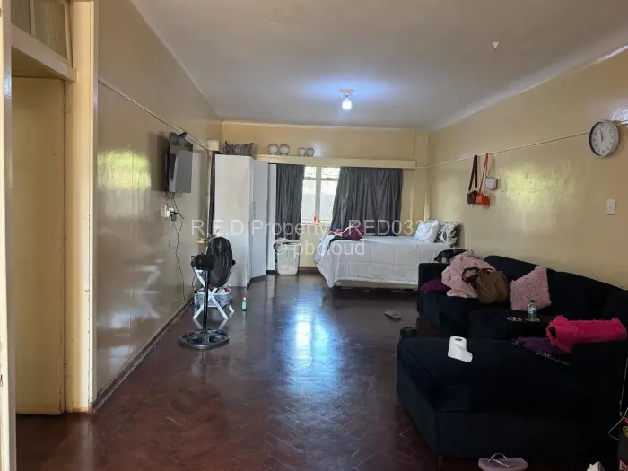 Flat/Apartment for Sale in Bulawayo City Centre, Bulawayo
