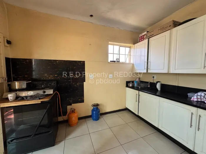 Flat/Apartment for Sale in Bulawayo City Centre, Bulawayo