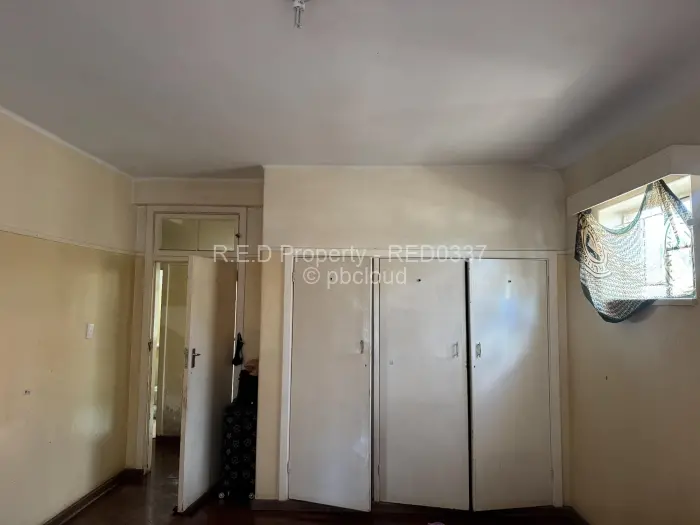 Flat/Apartment for Sale in Bulawayo City Centre, Bulawayo