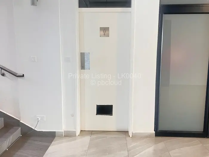 Office to Rent in Borrowdale