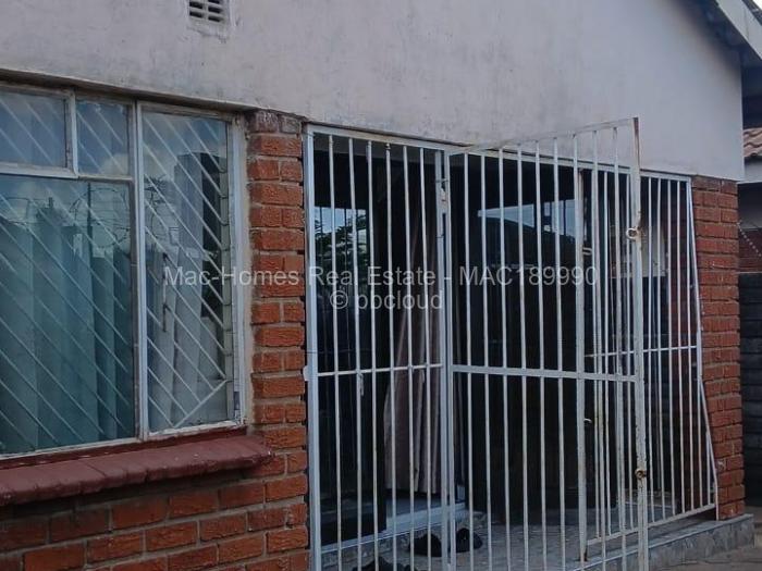 3 Bedroom House to Rent in Glen View, Harare