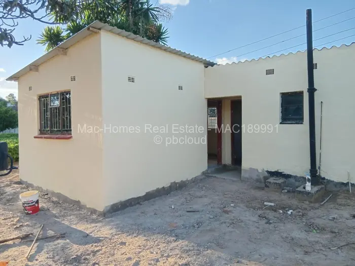 3 Bedroom House to Rent in Waterfalls, Harare