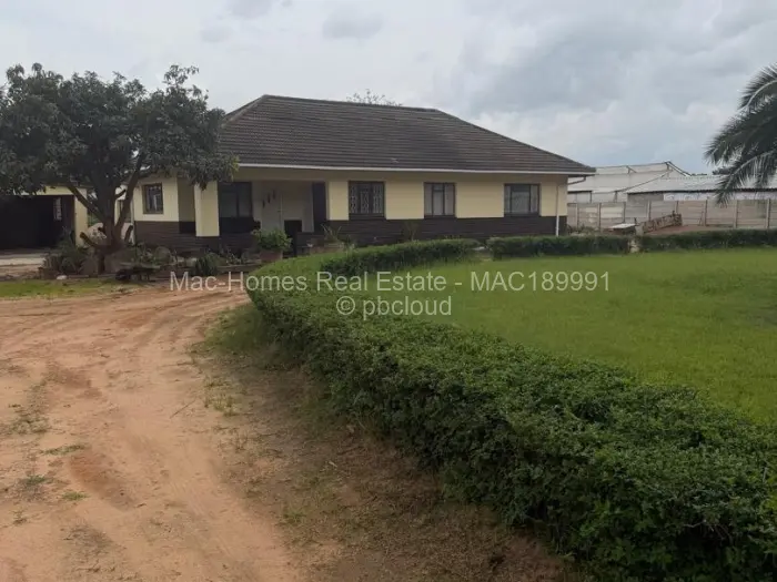 3 Bedroom House to Rent in Waterfalls, Harare