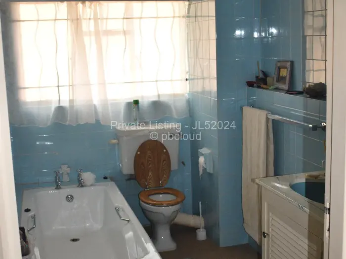 4 Bedroom House to Rent in Glen Lorne, Harare