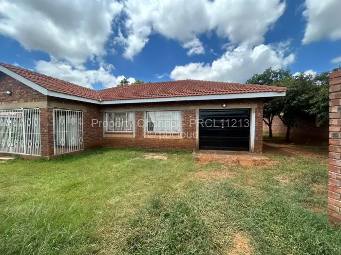 3 Bedroom House to Rent in Glaudina, Harare
