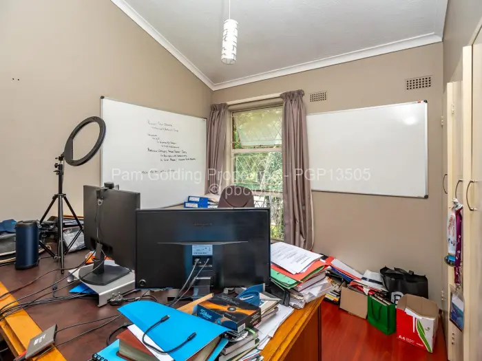 Flat/Apartment for Sale in Greystone Park, Harare