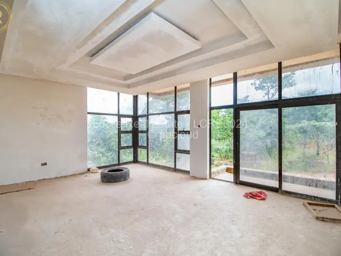 6 Bedroom House for Sale in Shawasha Hills, Harare