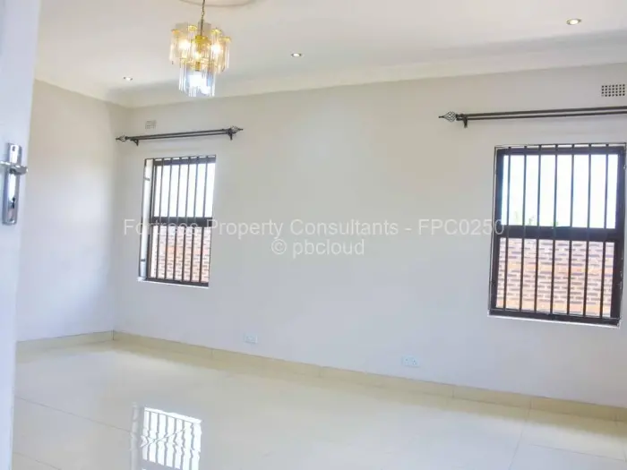 Townhouse/Cluster to Rent in Rainham, Harare