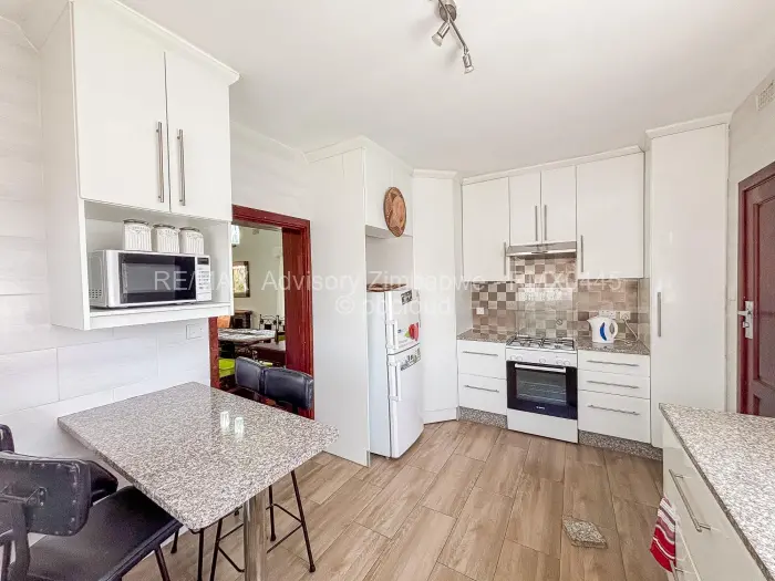 3 Bedroom House to Rent in Upper Hillside