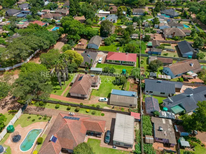 3 Bedroom House to Rent in Upper Hillside