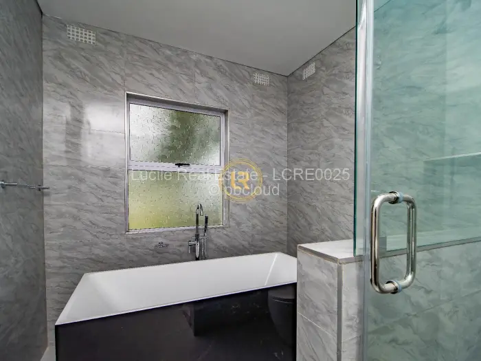 Flat/Apartment to Rent in Borrowdale Brooke