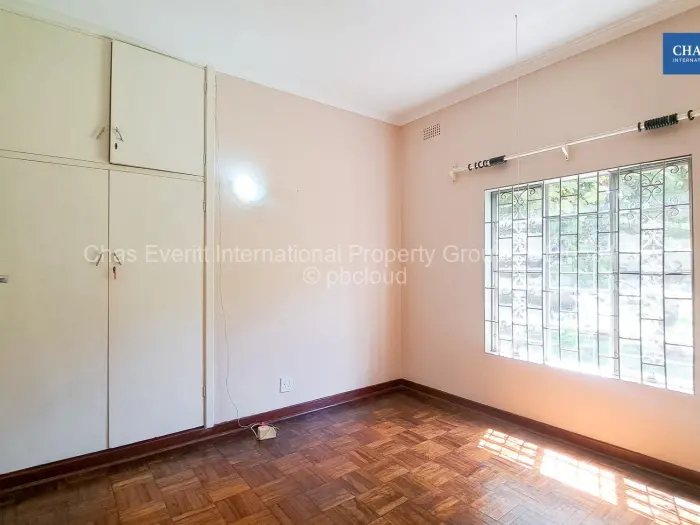 3 Bedroom House to Rent in Milton Park