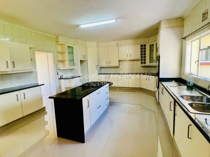 5 Bedroom House for Sale in Borrowdale West, Harare