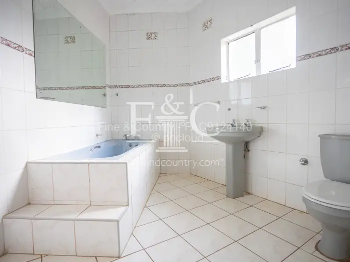 5 Bedroom House for Sale in Borrowdale West, Harare