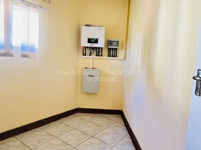 5 Bedroom House for Sale in Borrowdale West, Harare