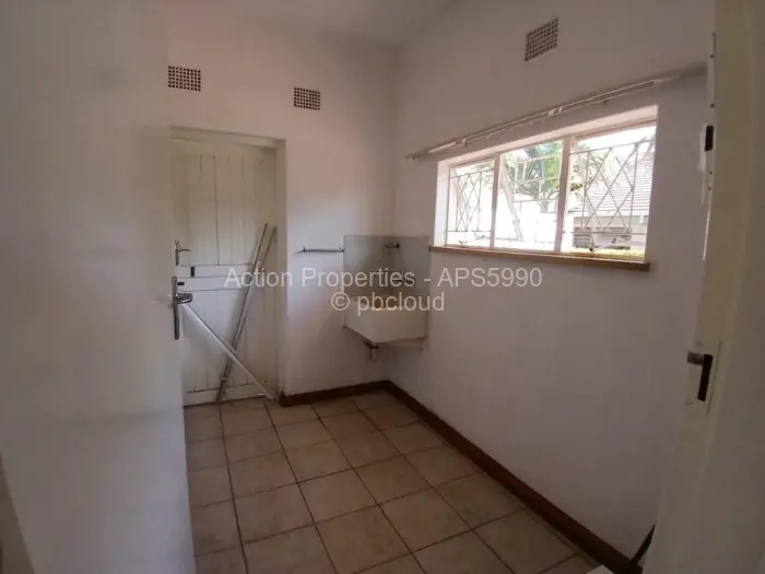 5 Bedroom House to Rent in Belvedere