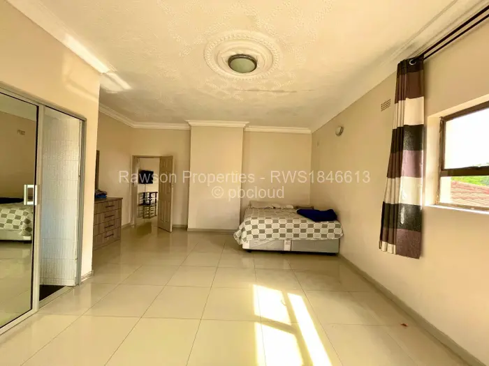 5 Bedroom House for Sale in Gletwin Park, Harare