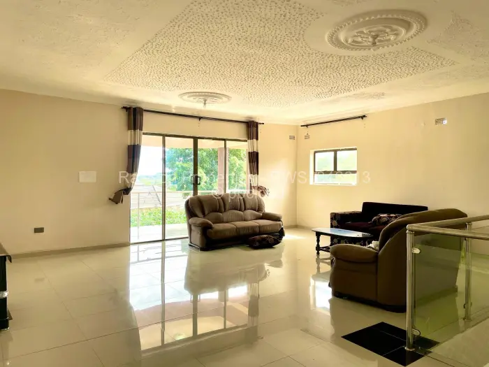 5 Bedroom House for Sale in Gletwin Park, Harare