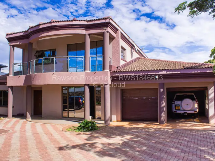 5 Bedroom House for Sale in Gletwin Park, Harare