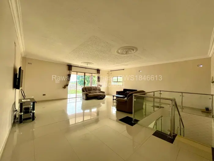5 Bedroom House for Sale in Gletwin Park, Harare