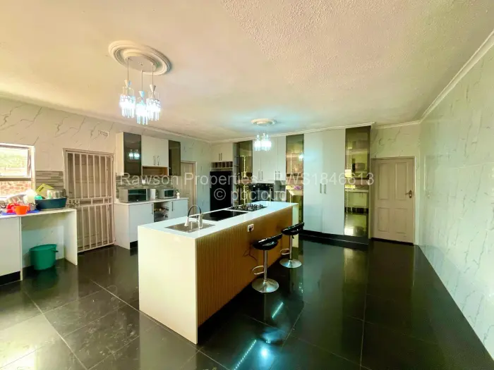 5 Bedroom House for Sale in Gletwin Park, Harare