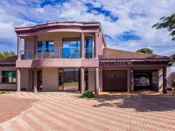 5 Bedroom House for Sale in Gletwin Park, Harare