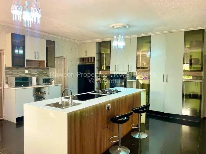 5 Bedroom House for Sale in Gletwin Park, Harare
