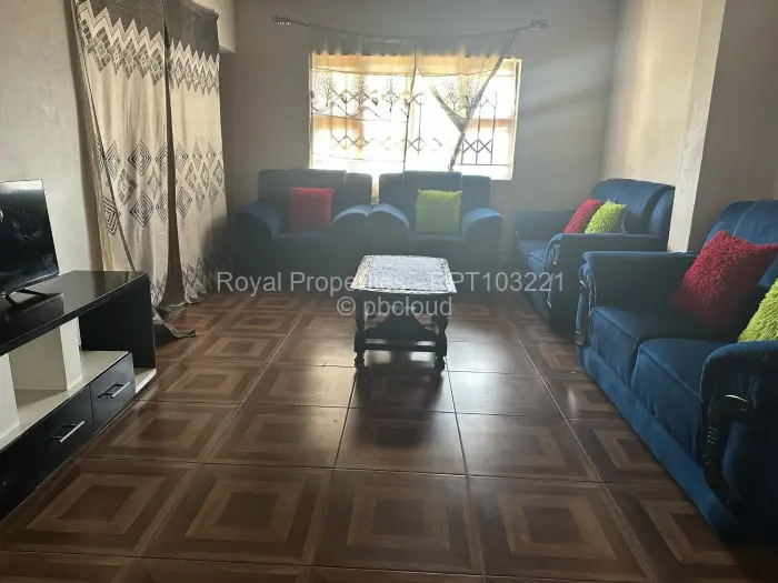 4 Bedroom House for Sale in Damofalls, Damofalls