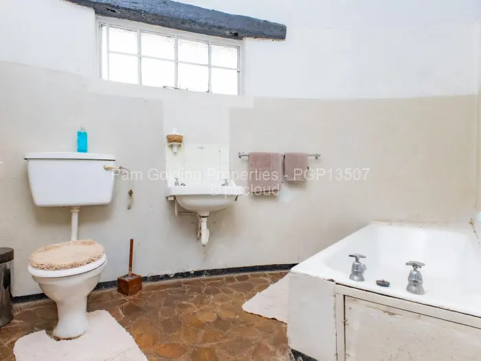 Hospitality/BnB for Sale in Arlington, Harare