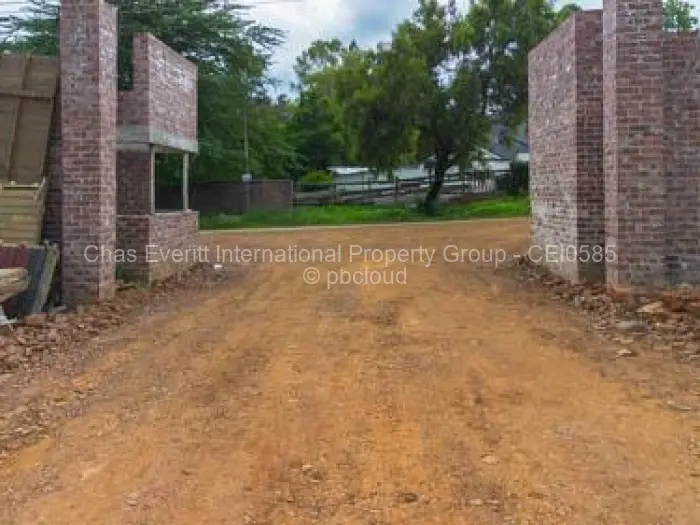 Townhouse/Cluster for Sale in Colne Valley, Harare