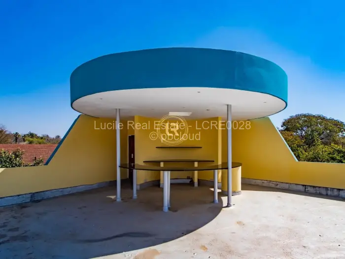 6 Bedroom House for Sale in Mount Pleasant, Harare