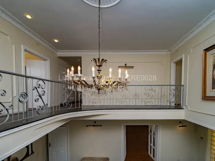 6 Bedroom House for Sale in Mount Pleasant, Harare